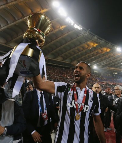 بنعطية يقترب من الثنائية في أسبوع تاريخي