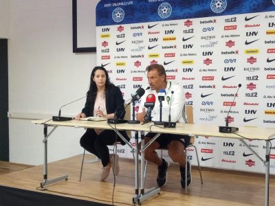 رونار يكشف دواعي إختيار مواجهة إستوتيا