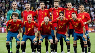 منتخب اسبانيا أضعف فرق المجموعة؟