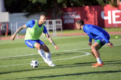 هنا موسكو: إصابة خفيفة لن تحرم داكوسطا من مواجهة بلد والده