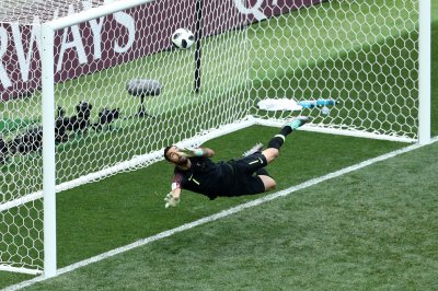 سانطوس يعترف: اشكر الحارس والخصم أجبرنا على الدفاع