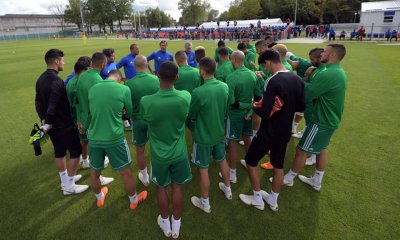 هنا كالينينغراد: شارع يفصل بين إقامة المنتخبين