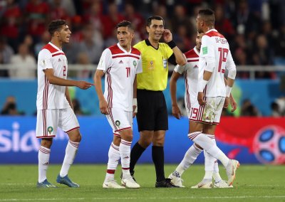 لقجع يقصف التحكيم بالمونديال