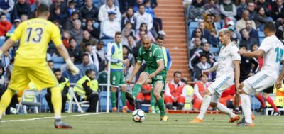 ليغانيس يصر على بقاء امرابط