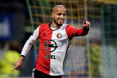 كريم الأحمدي يغير قراره ويستسلم للغة المال