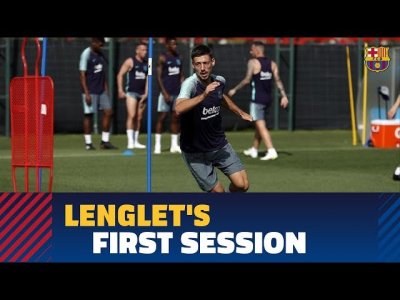 صفقة برشلونة يبدأ تداريبه مع الفريق