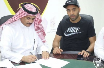 زهير العروبي يطير إلى الأردن