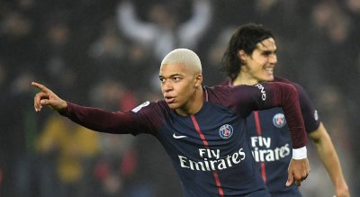 مبابي يحمل رقم كريستيانو رونالدو