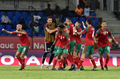 هذا الأسد يواصل الشرود والتراجع للوراء