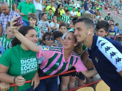 فضال يعود أخيرا للملاعب