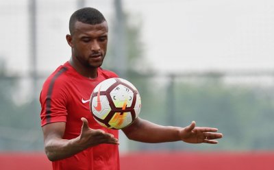 الإيجابي والسلبي للكعبي في بداياته بالصين