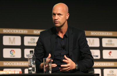 كرويف مدربا في الصين