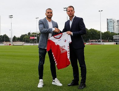 سانت إيتيان يعير طنان لهذا الفريق