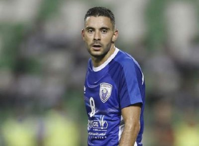 أنور ديبا لا يروق لمدربه.. ما السبب؟