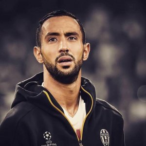 الكابتانو علق اللعب دوليا أم اعتزل؟