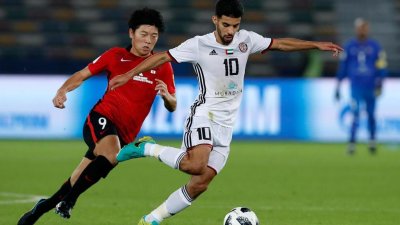 لاعب بدون فريق في تشكيلة الأسود