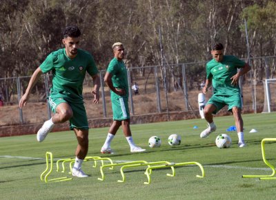 برنامج الاسود ليوم الجمعة