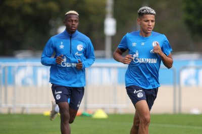 بعد حارث رونار يعاقب حمزة منديل