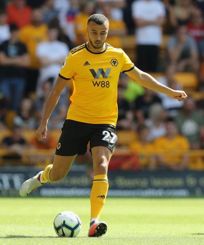 سايس يضيع وقته مع وولفرهامبتون