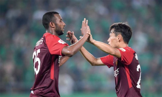 فوز جديد للعكبي في البطول الصينية