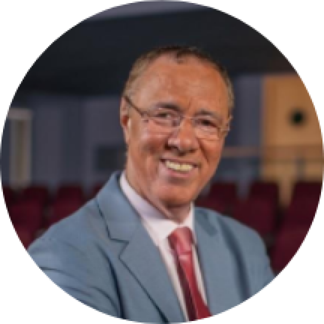 كلنا تحت القانون