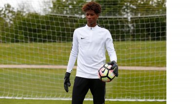 خاص.. حارس مغربي بانجلترا رفقة المنتخب الوطني