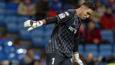 صدق أو لا تصدق: المحمدي أقوى حارس بإسبانيا