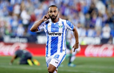 لماذا يواصل رونار تجاهل نبيل الزهر؟