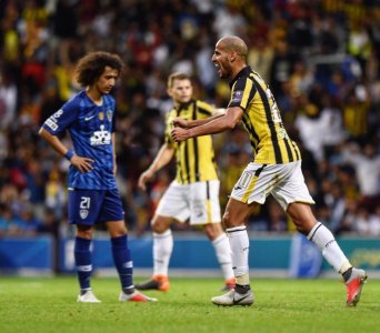 مدرب الاتحاد ينتظر عودة الأحمدي لهذا السبب