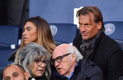 صحيفة برتغالية ترشح هذا المدرب لخلافة رونار !