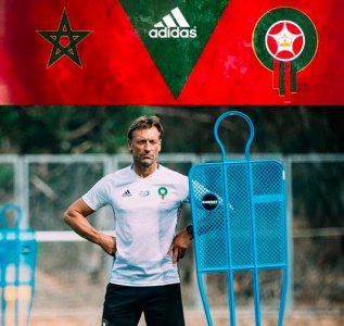 رونار يشكر لاعبيه ويعد بنتيجة تاريخية