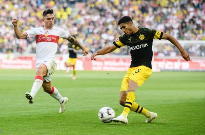 بعد رونار مدرب دورتموند يفعلها مع حكيمي