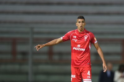 يميق بلا رسمية مع بيروجيا