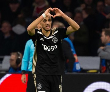 لهذا يعتبر مزراري أقوي محترف حاليا