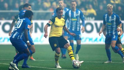 بطولة ألمانيا: دورتموند يفشل في متابعة انطلاقته القوية وبايرن يقترب منه