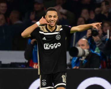 مزراوي  يخطف الأنظار في الإعلام الهولندي