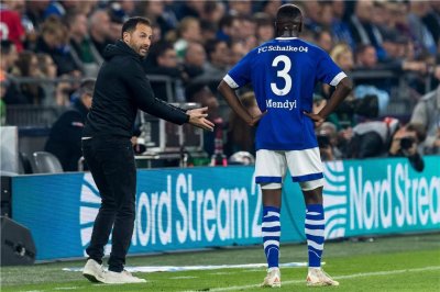 توديسكو: منديل لا يعرف كيف يدافع !!