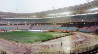 أرضية سيئة لملعب رادس