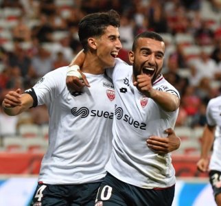 أكرد يؤنب ضمير مدرب ديجون