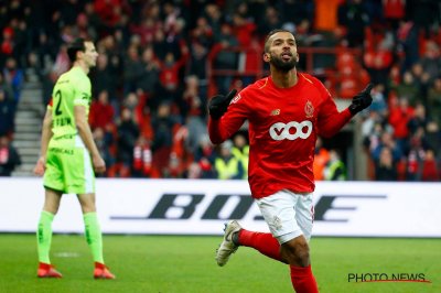 كارسيلا يرسل شهد الثالث