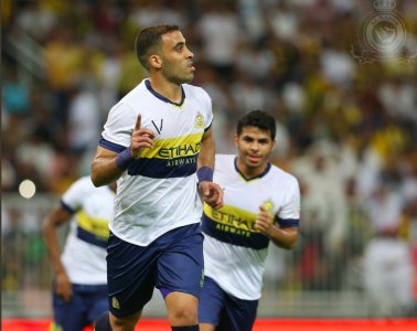 رونار يفكر في حمد الله