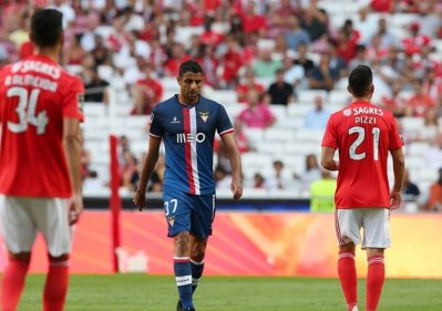 العدوة ينضم رسميا الى الكويت الكويتي