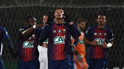 عاد من الاصابة وأهل كون الفرنسي