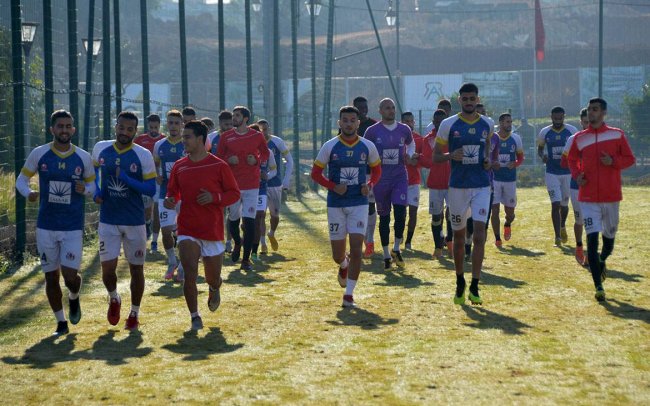 تعرف على من وراء إلحاق أيت بنيدر بتداريب الفتح