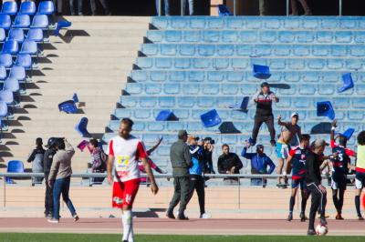 تخريب بملعب مراكش من طرف الجماهير المسفيوية