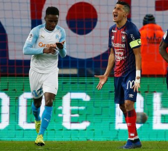 العميد فجر قاوم وحيدا مارسيليا