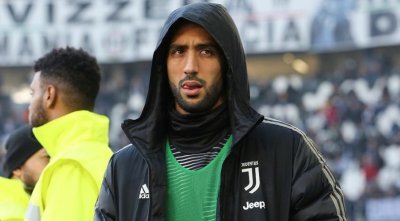 وادو دخل طول وعرض فخرجة بسبب بنعطية !