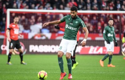 أيت بناصر يلاقي نجوم البي إس جي