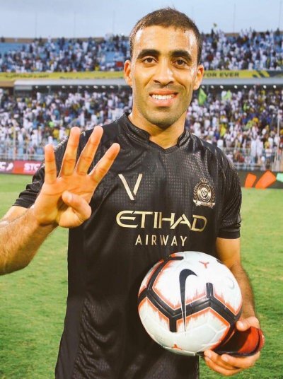 حمد الله أفضل لاعب للمرة الثانية