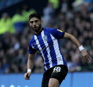 لزعر يستهل حضوره التنافسي